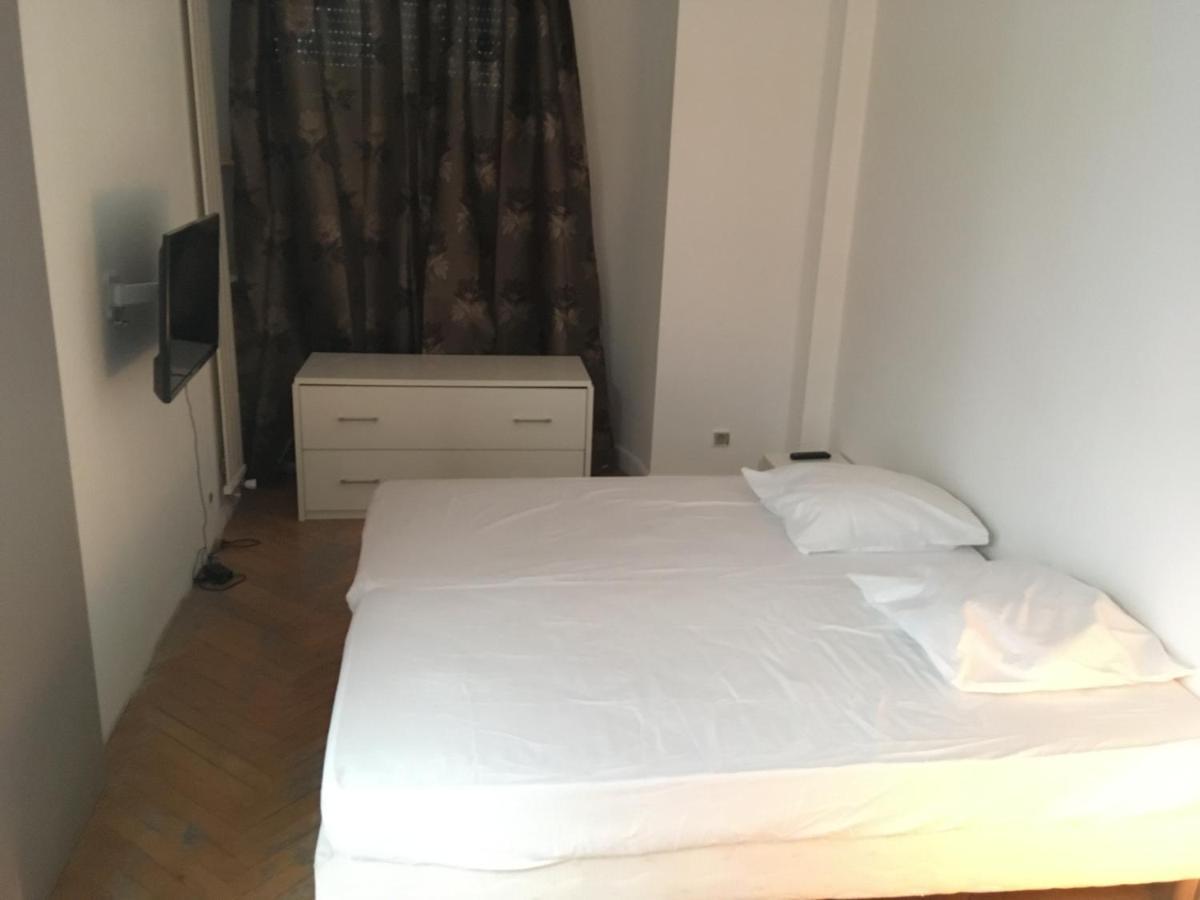 Apartamento Près de la plage ensoleillé Juan-les-Pins Exterior foto